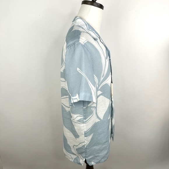 NWT Banana Republic Standard Fit Linen Resort Shirt SMALL Blue Floral Button - Picture 9 of 12